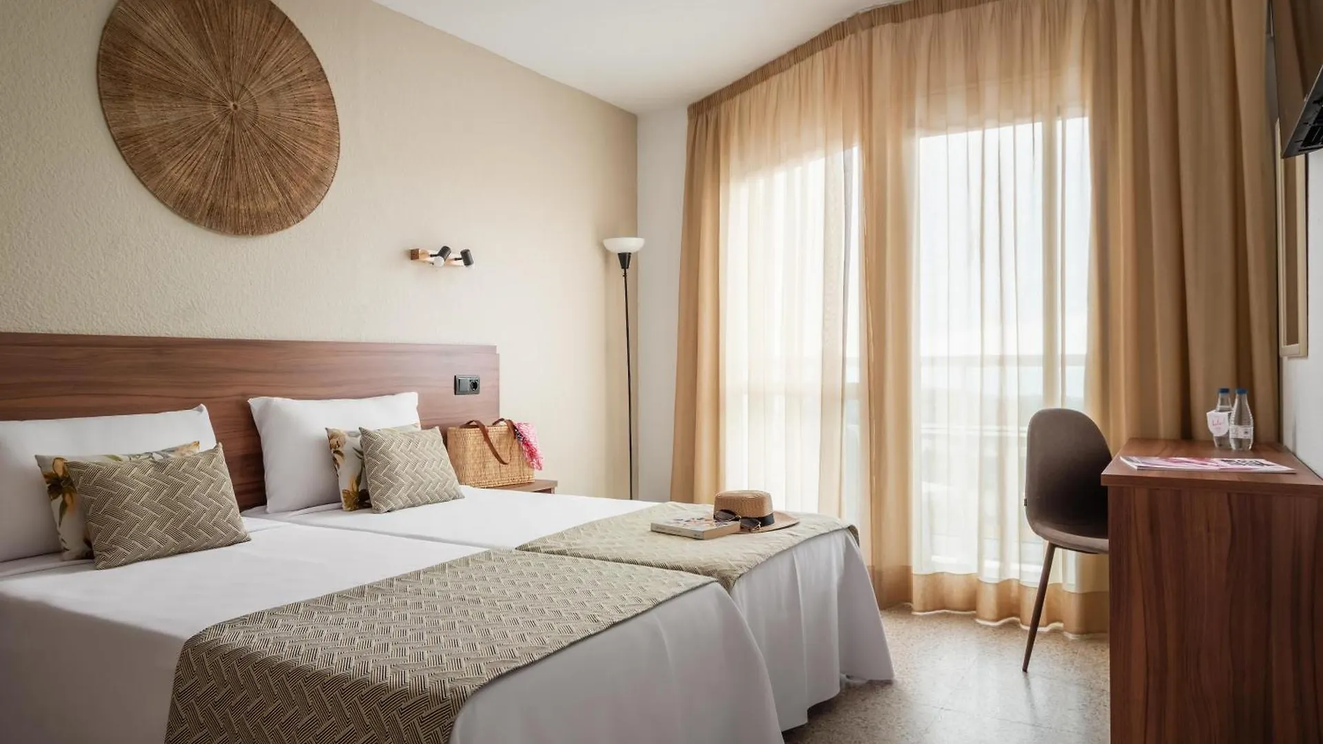 Hotel Cartago Nova By Alegria Мальграт-де-Мар