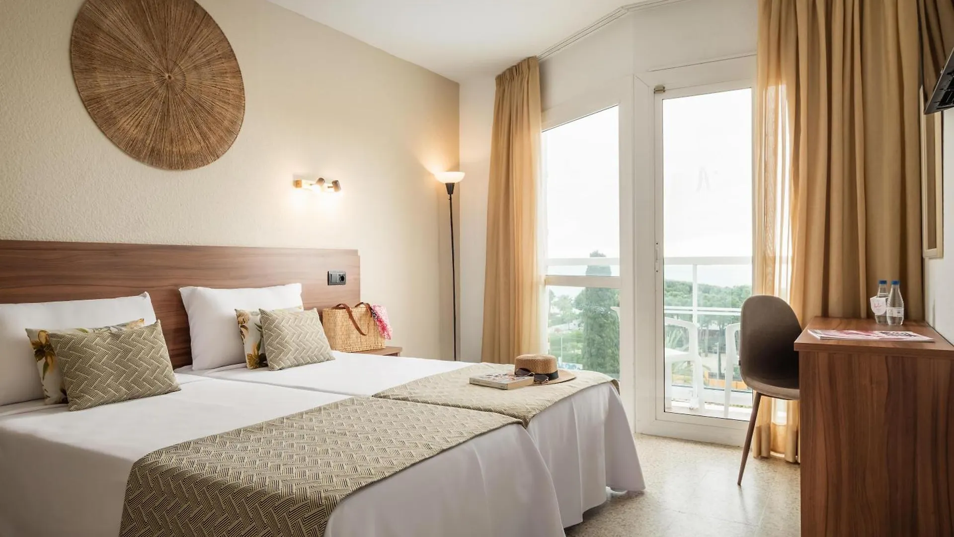 Hotel Cartago Nova By Alegria Malgrat de Mar