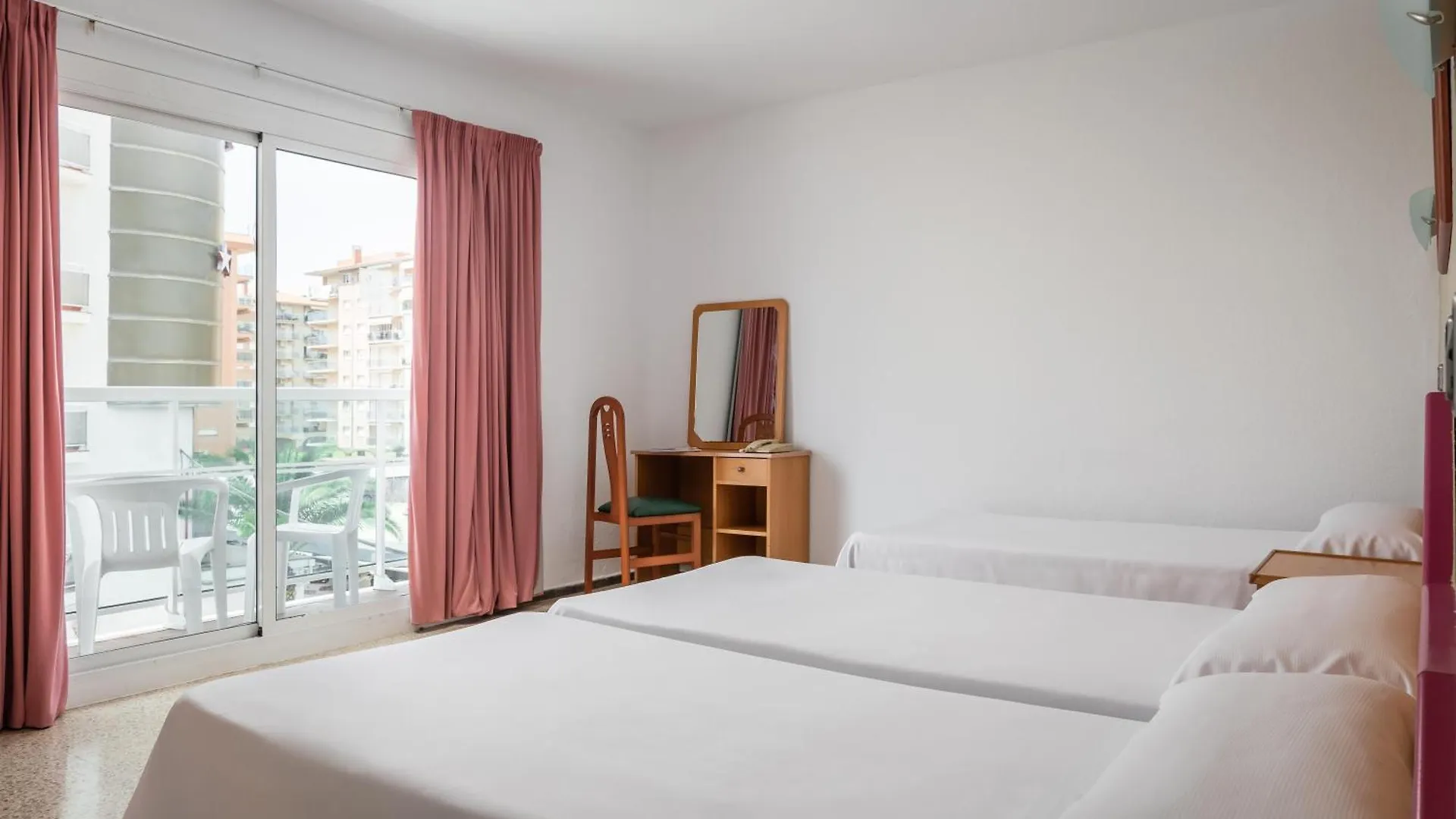 Hotel Cartago Nova By Alegria Malgrat de Mar